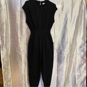 bishop + young cap sleeve jumpsuit in size S, no fabric content tag GUC